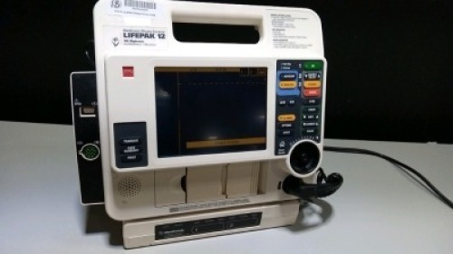 MEDTRONIC/PHYSIO-CONTROL LIFEPAK 12 BIPHASIC DEFIB WITH PACING, 3 LEAD ECG, SPO2, ANALYZE, PADDLES, BATTERY