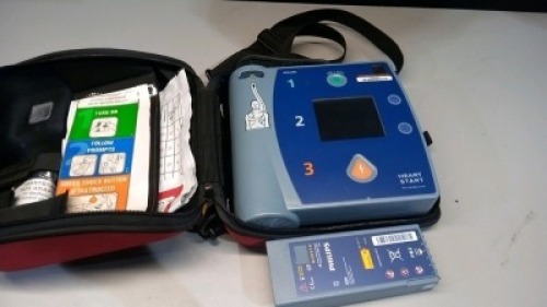 PHILIPS HEARTSTART FR2+ AED