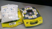 ZOLL AED PLUS