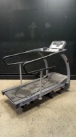 SPORTS ART T610 TREADMILL