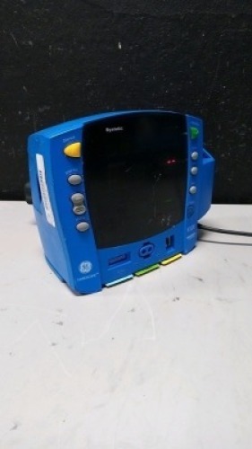 GE DINAMAP CARESCAPE V100 PATIENT MONITOR