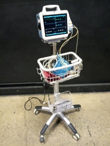 DATASCOPE DPM 4 PATIENT MONITOR