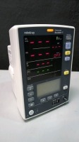 MINDRAY ACUTORR V PATIENT MONITOR