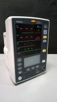 MINDRAY ACUTORR V PATIENT MONITOR