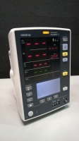 MINDRAY ACUTORR V PATIENT MONITOR