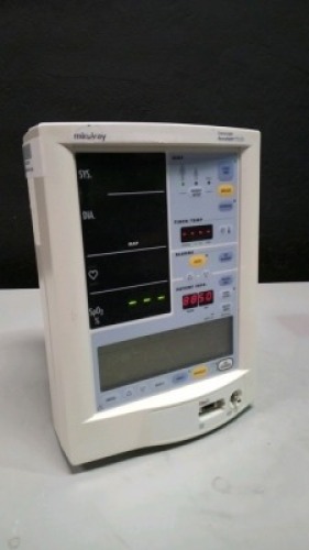 DATASCOPE ACUTORR PLUS PATIENT MONITOR