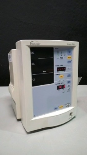 DATASCOPE ACUTORR PLUS PATIENT MONITOR