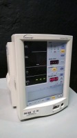 DATASCOPE ACUTORR PLUS PATIENT MONITOR