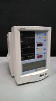 DATASCOPE ACUTORR PLUS PATIENT MONITOR