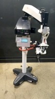 LEICA M525 NEUROSURGICAL MICROSCOPE TO INCLUDE SINGLE MOUNT BINOCULAR WITH EYEPIECES BOTH (10X/21) BOTTOM LENSE F40 ON STAND