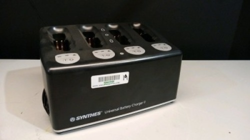 SYNTHES BATTERY CHARGER