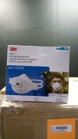 LOT OF 3M N95 FACE MASKS