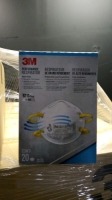 LOT OF 3M N95 FACE MASKS