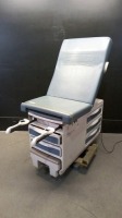 RITTER/MIDMARK 204 EXAM TABLE