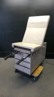 RITTER/MIDMARK 104 EXAM TABLE