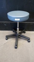 MIDMARK 195 EXAM STOOL