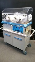 AIR SHIELDS VICKERS C100 ISOLETTE INFANT INCUBATOR