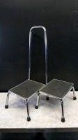 STEP STOOLS (QTY. 2)