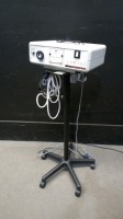 LUXTEC 9300 LIGHT SOURCE WITH HEAD LAMP ON ROLLING STAND