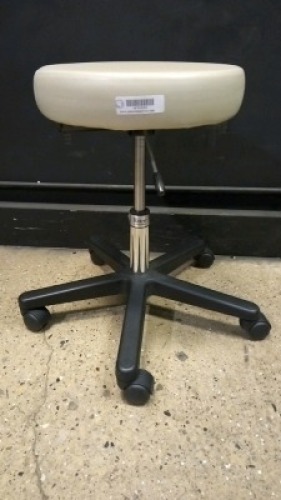 STOOL