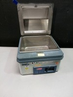 FISHER & PAYKEL ISOTEMP 210 WATER BATH