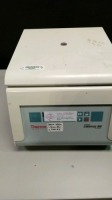 THERMO SCIENTIFIC LABOFUGE 300 CENTRIFUGE