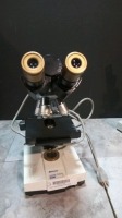 BAXTER M3000 LAB MICROSCOPE