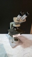 AO SPENCER LAB MICROSCOPE