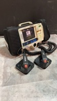 MEDTRONIC/PHYSIO-CONTROL LIFEPAK 20 BIPHASIC DEFIB WITH PACING, 3 LEAD ECG, ANALYZE, PADDLES