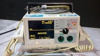 ZOLL M-SERIES BIPHASIC DEFIB WITH PACING, 3 LEAD ECG, ANALYZE, PADDLES, BATTERY