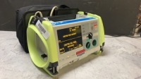 ZOLL M-SERIES BIPHASIC DEFIB WITH PACING, 3 LEAD ECG, ANALYZE