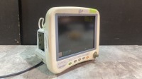 GE DASH 4000 PATIENT MONITOR