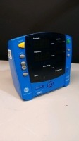 GE DINAMAP CARESCAPE V100 PATIENT MONITOR