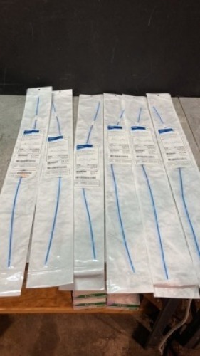 LOT OF BOSTON SCIENTIFIC 8/10 DILATOR/ SHEATH SET M0062601200 EXP 12-16-2023 AND LATER