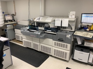 (2) Beckman Coulter DXC 600i