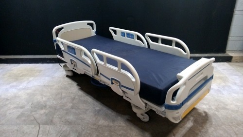 STRYKER 3002 S3 HOSPITAL BED WITH HEAD & FOOTBOARD (CHAPERONE WITH ZONE CONTROL, BED EXIT, SCALE) (IBED AWARENESS)