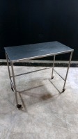 SS TABLE