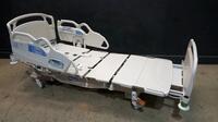 HILL-ROM ADVANTA 2 HOSPITAL BED