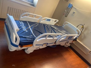 STRYKER 3005S3 PATIENT BED