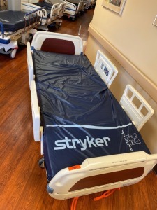 STRYKER SECURE II PATIENT BED