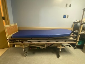 HILLROM 883 STRETCHER