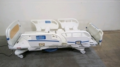 STRYKER 3002 S3 HOSPITAL BED WITH HEAD AND FOOT BOARDS (IBED AWARENESS, BED EXIT, SCALE)