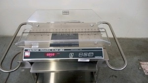 SCALE-TRONIX 4802 INFANT SCALE ON ROLLING CART
