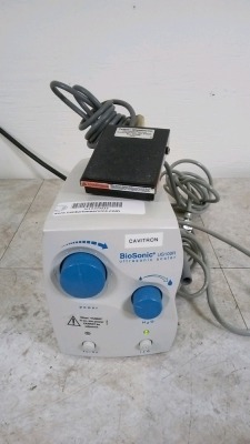 COLTENE BIOSONIC US100R ULTRASONIC SCALER WITH HANDPIECE AND FOOTSWITCH