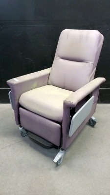 CHAMPION RECLINER