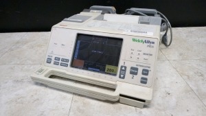 WELCH ALLYN PIC30 DEFIB WITH PADDLES