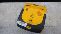 MEDTRONIC LIFEPAK CR PLUS DEFIB