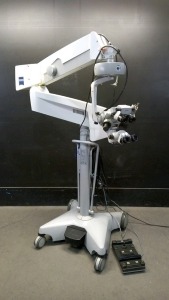ZEISS OPMI VISU 200 SURGICAL MICROSCOPE WITH DUAL BINOCULARS (10X, F170 T* AND 10X), BOTTOM LENS (F175 T*), PRESCOTTS CAMERA ADAPTER (F=60), HITACH KP-D20BU CAMERA HEAD, FOOTSWITCH AND S8 STAND