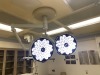 STRYKER VISUM II DUAL HEAD, CENTER MOUNT LED SURGICAL LIGHTS WITH CONTROL (THIS LOT REQUIRES PROFESSIONAL DE-INSTALLATION AND CERTIFICATE OF INSURANCE)
