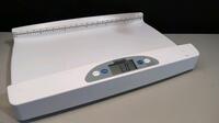 HEALTH-O-METER PROFESSIONAL DIGITAL INFANT SCALE